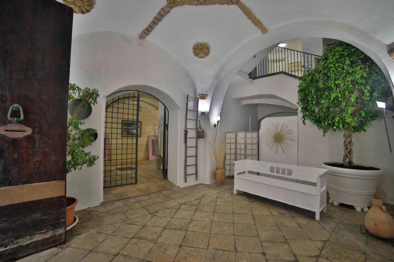 Palazzo Zacheo Bed & Breakfast Gallipoli Exterior photo
